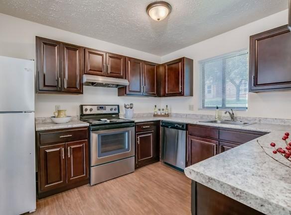 Parkstead Watertown At City Center Apartments - 207 Wealtha Ave - Watertown, NY Apartments for Rent
