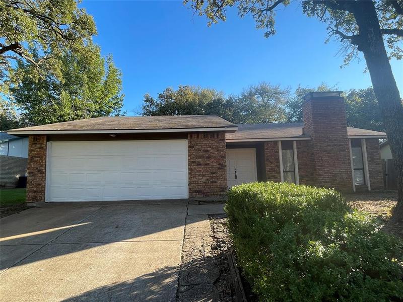 3732 Pinewood St, Bedford, TX 76021 for Rent
