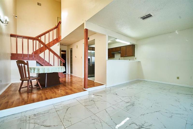 8622 Dairy View Ln, Houston, TX 77072 for Rent