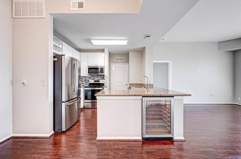 3505 Sage Rd #2106, Houston, TX 77056 - MLS 46296025 for Rent