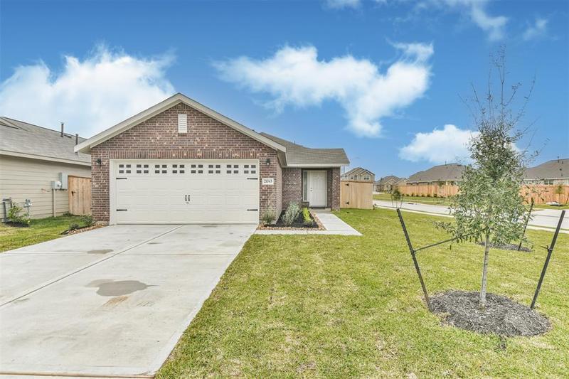 21043 Longeni, New Caney, TX 77357 for Rent
