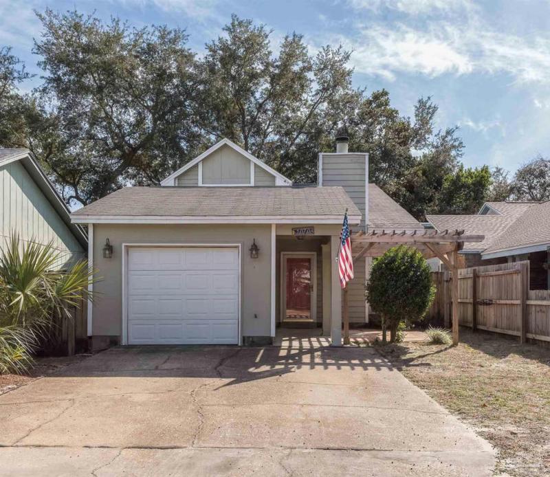 1070 SANIBEL LN, Gulf Breeze, FL 32563 Single Family Residence For Sale  MLS# 638822