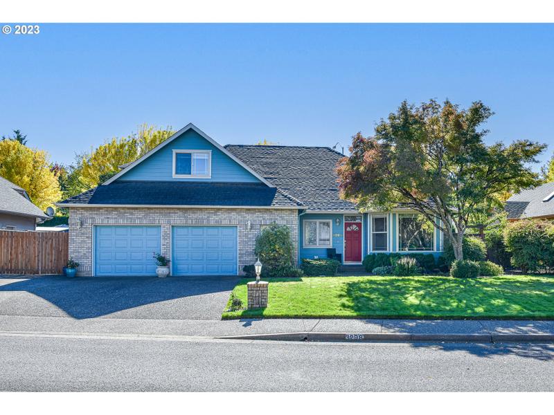 3298 SAINT THOMAS ST, Eugene OR 97408 for Sale