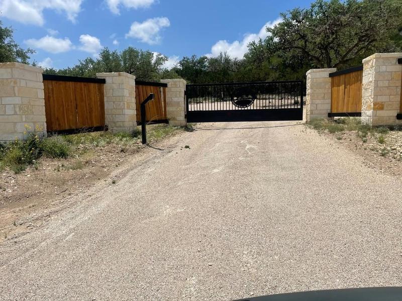 Uvalde, Uvalde County, TX Farms and Ranches, Recreational Property, Hunting Property for sale Property ID: 416437506