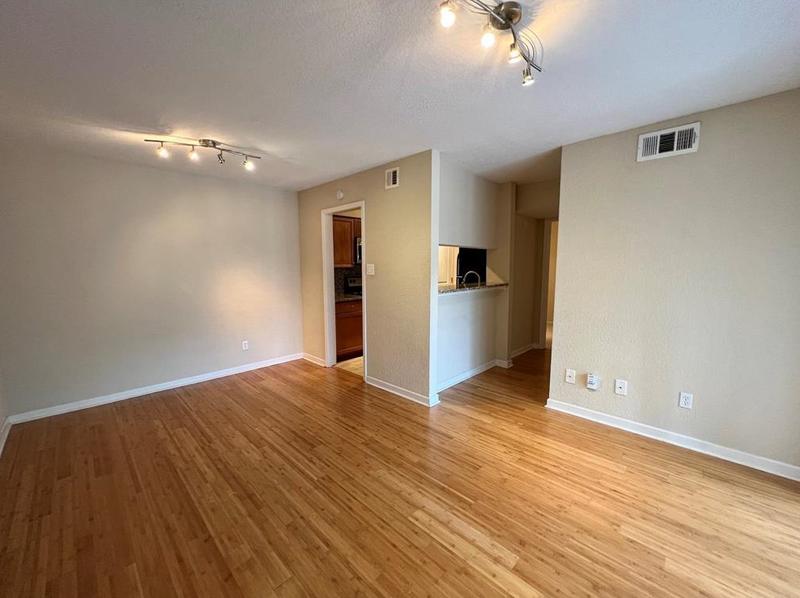 3204 Menchaca Rd #412, Austin, TX 78704 - MLS 1129523 for Rent