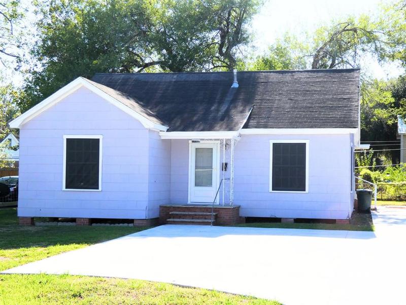 5280 E Parkway Dr, Beaumont, TX 77705 for Sale