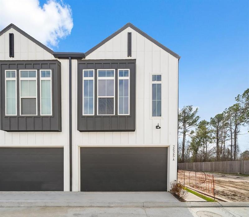 2626 W Tidwell Rd A, Houston, TX 77091 for Rent