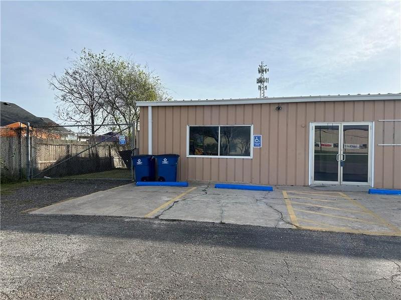 616 Elm Dr, Portland, TX 78374 for Rent