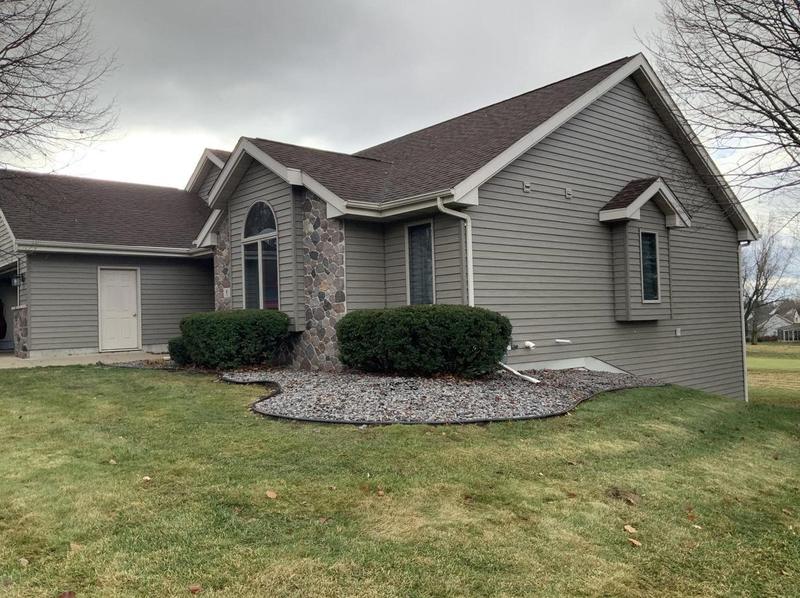 6 Ridgewood Ct, Fond du Lac, WI 54937 - MLS 50285620 for Sale