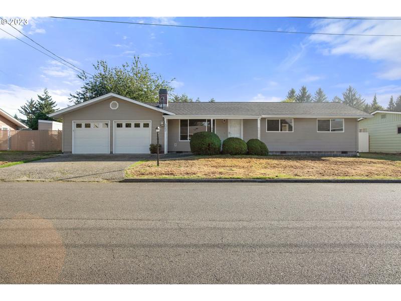 2685 GREENBRIAR ST, Reedsport OR 97467 for Sale