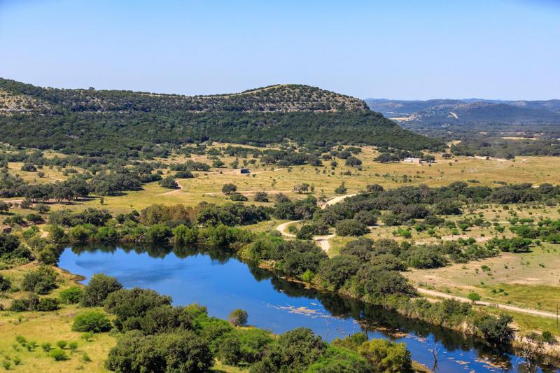 Montell, Uvalde County, TX Farms and Ranches, Recreational Property, Hunting Property, Lakefront Property, Waterfront Property, for Sale