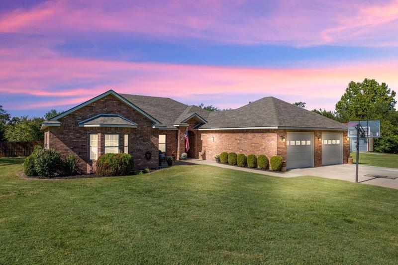Miami, Ottawa County, OK House for sale Property ID: 417964888