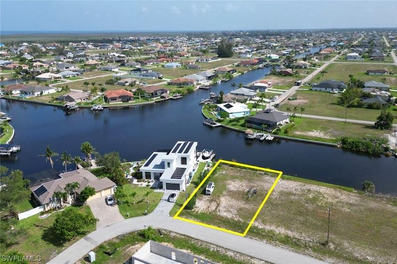 Cape Coral, Lee County, FL Undeveloped Land, Lakefront Property, Waterfront Property, Homesites for sale Property ID: 416967374