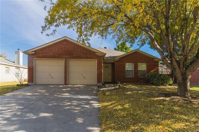 2444 Eagle Mountain Dr, Little Elm, TX 75068 for Sale