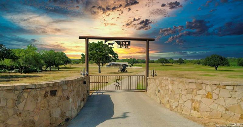 13633 US Highway 87 S, Adkins, TX 78101 for Sale
