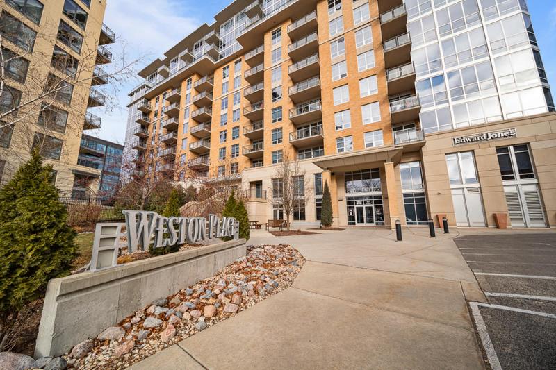 625 N SEGOE RD UNIT 807, Madison, WI 53705 Condominium For Sale  MLS# 11947738