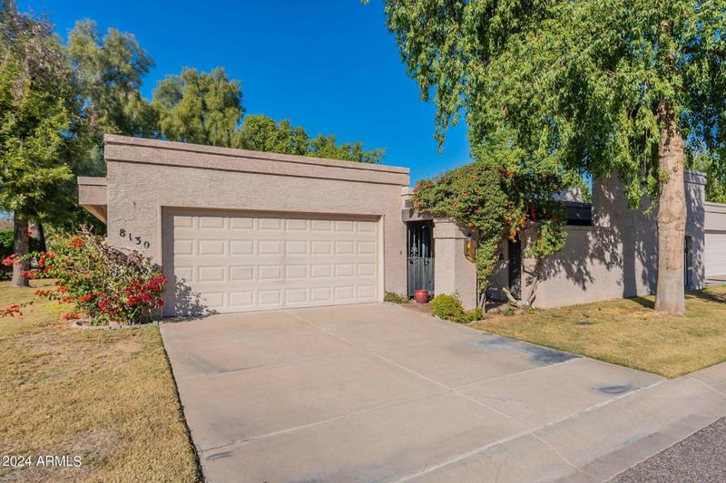 8130 E DEL LATON DR, Scottsdale, AZ 85258 Townhouse For Sale  MLS# 6646642 for Rent