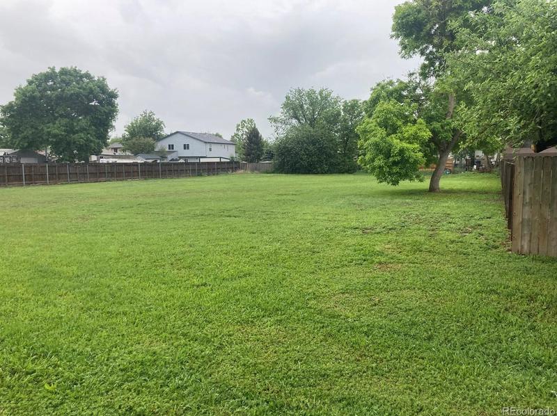 1 Bimson Ave, Berthoud, CO 80513 - MLS 9947970 for Sale