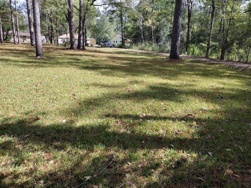 145 Sandy Ln, Houston, TX 77336 for Sale