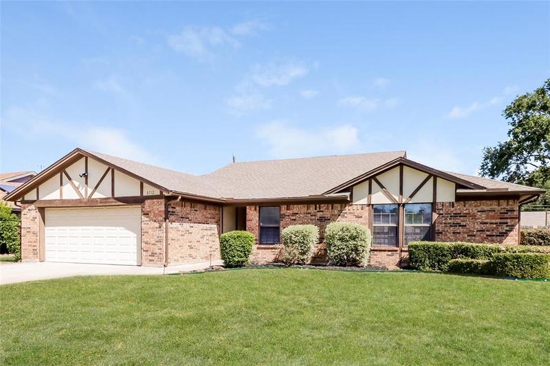 5712 Caracas Dr, North Richland Hills, TX 76180 for Rent