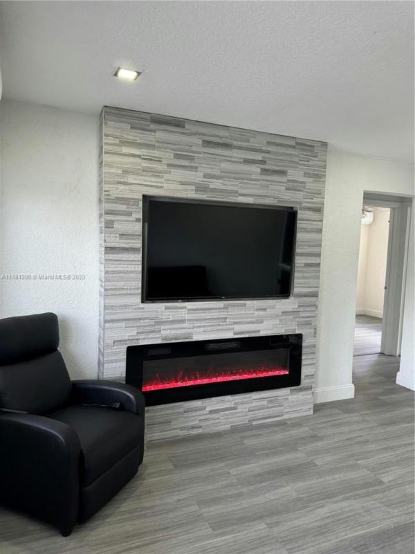 6336 WASHINGTON ST, Hollywood, FL 33023 Single Family Residence For Sale  MLS# A11484390