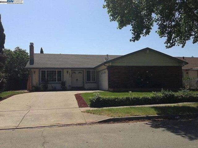 4 Bedroom 2 Bath In Fremont CA 94536 for Rent