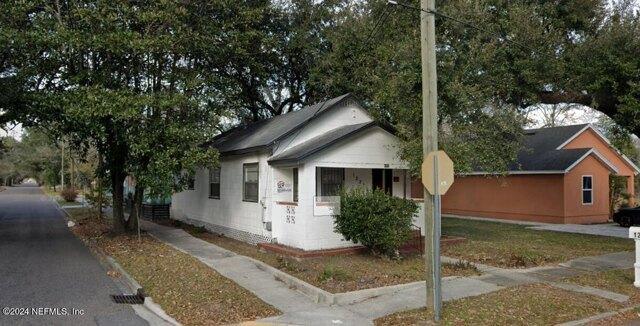2 Bedroom 1 Bath In Jacksonville FL 32209 for Rent