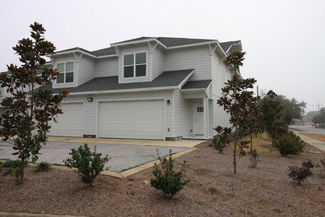 3 Bedroom 2.5 Bath In Destin FL 32541 for Rent
