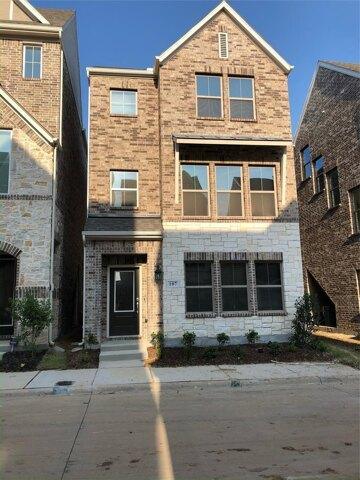 3 Bedroom 3.5 Bath In Euless TX 76040 for Rent