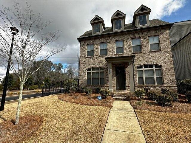 4 Bedroom 3.5 Bath In Alpharetta GA 30004 for Rent