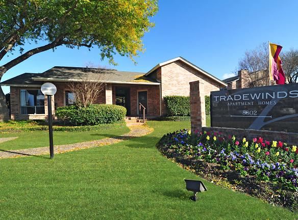 8802 Tradeswinds Drive San Antonio, TX - Apartments For Rent