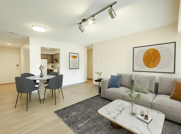 Franklin Manor Apartments For Rent - Columbus, OH