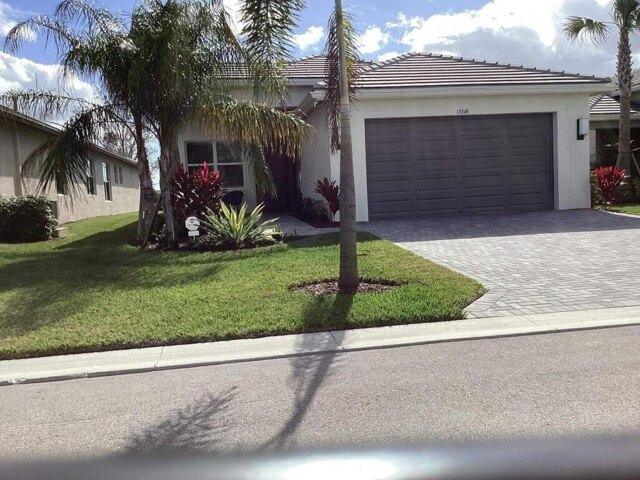 3 Bedroom 2 Bath In Port Saint Lucie FL 34987 for Rent
