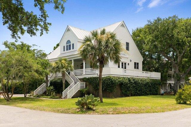 5 Bedroom 4.5 Bath In Isle Of Palms SC 29451 for Rent