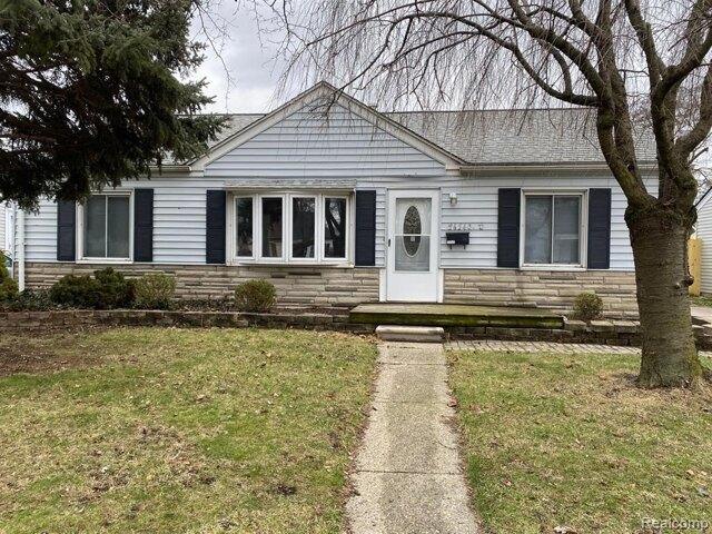 3 Bedroom 1 Bath In Roseville MI 48066 for Rent