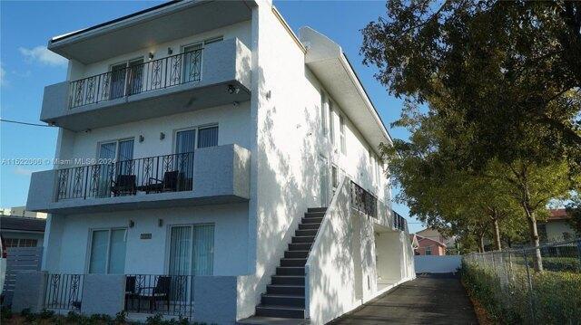 2 Bedroom 2 Bath In Miami FL 33125 for Rent
