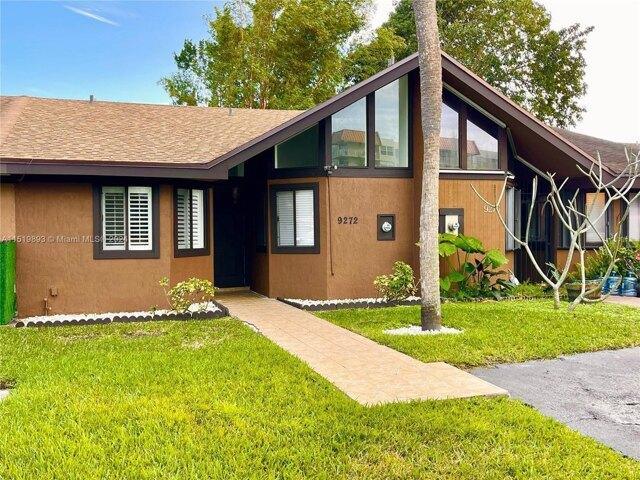 2 Bedroom 2 Bath In Miami FL 33176 for Rent