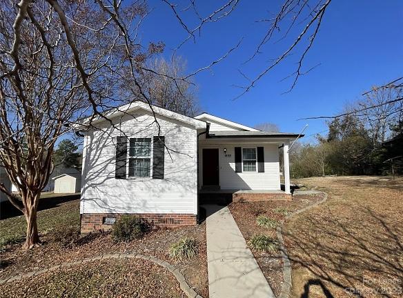 1608 Liberty Ave Albemarle, NC 28001 - Home For Rent