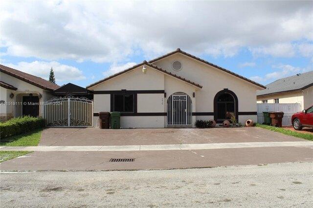 3 Bedroom 1 Bath In Hialeah FL 33018 for Rent