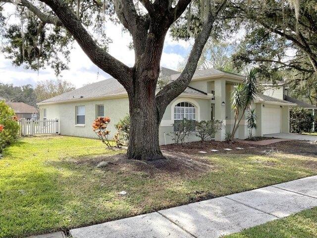 3 Bedroom 2 Bath In Land O Lakes FL 34639 for Rent