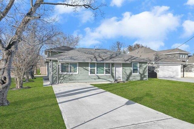 3 Bedroom 2 Bath In South Houston TX 77587 for Rent