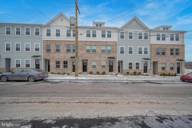 3 Bedroom 2.5 Bath In Bridgeport PA 19405 for Rent