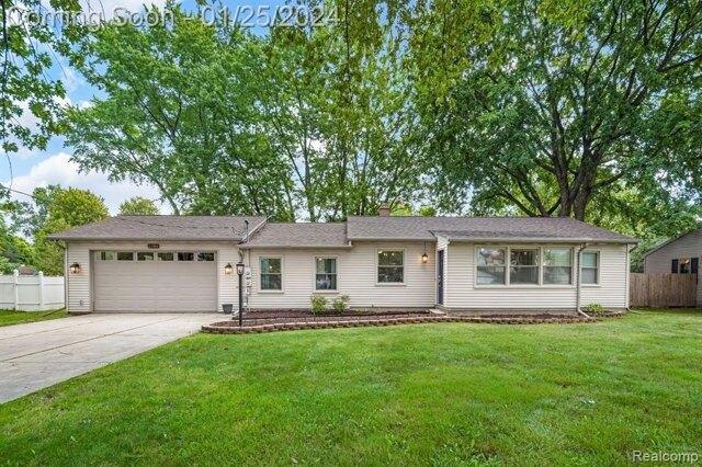 3 Bedroom 1.5 Bath In Farmington Hills MI 48336 for Rent