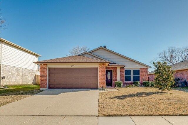 3 Bedroom 2 Bath In Little Elm TX 75068 for Rent