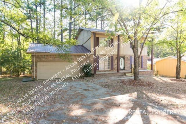 4 Bedroom 2 Bath In Center Point AL 35215 for Rent