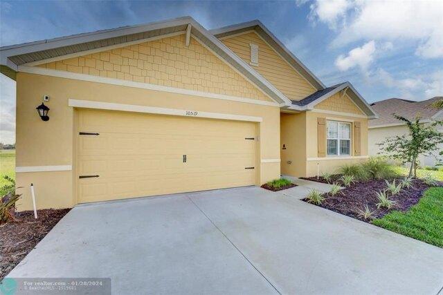 4 Bedroom 2 Bath In Port Saint Lucie FL 34987 for Rent