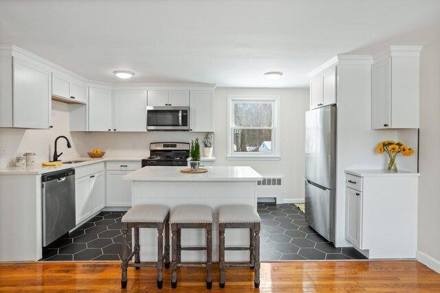 3 Bedroom 1 Bath In Bedford MA 01730 for Rent