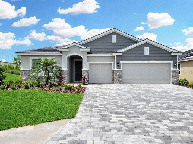 4 Bedroom 3.5 Bath In Bradenton FL 34211 for Rent