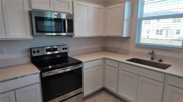 Home For Rent In Davenport, Florida