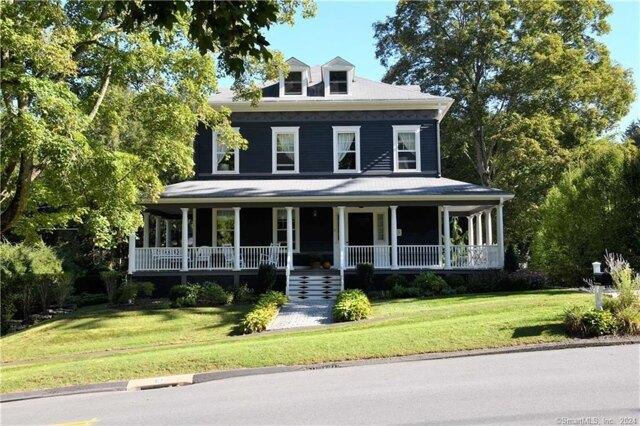 4 Bedroom 2.5 Bath In Woodbury CT 06798 for Rent